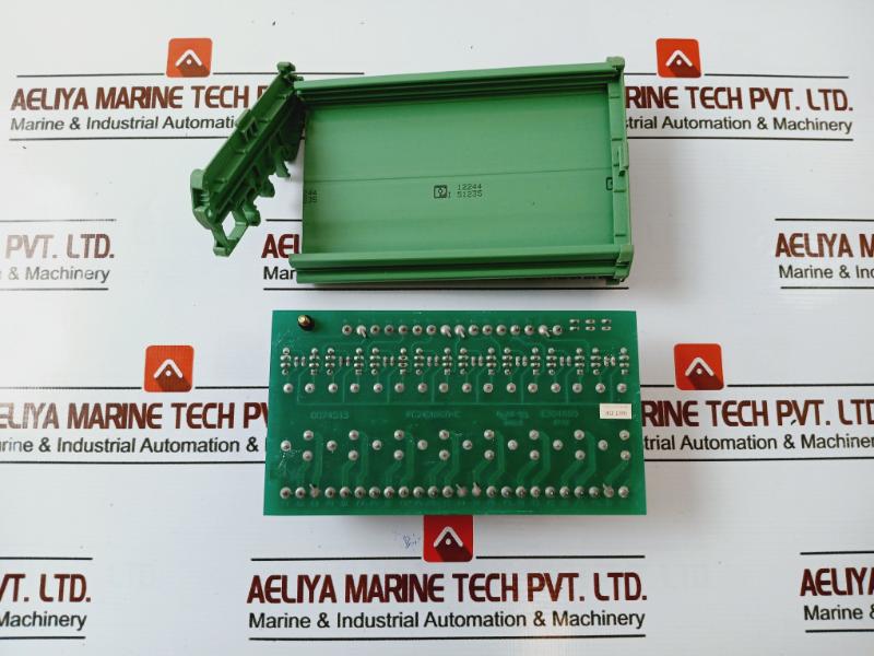 Phoenix Contact PC24D08CO-C 8-Relay Board Interface Module E304660