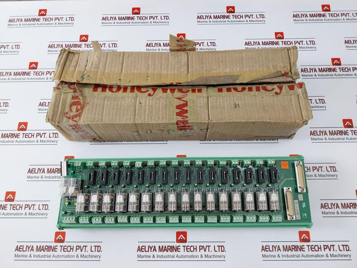 Phoenix Contact PC24D16T(AT-RED-D25)1C0-2C Digital Output Relay Interface Module