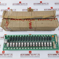Phoenix Contact PC24D16T(AT-RED-D25)1C0-2C Digital Output Relay Interface Module
