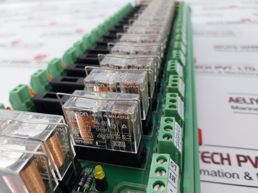 Phoenix Contact PC24D16T(AT-RED-D25)1C0-2C Digital Output Relay Interface Module