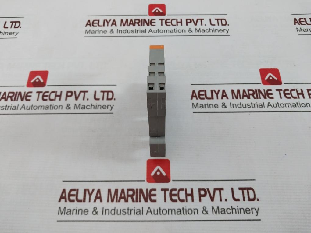 Lot Of 2X Phoenix Contact Plc-bsc-24Dc/21-21 Relay Base 24Vdc 080520 015M19 24V