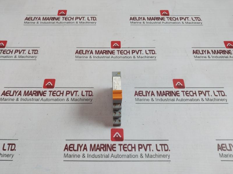 Phoenix Contact Plc-bsc-24Dc/21-21 Relay Base 230419 10A/240V- 29 67 015