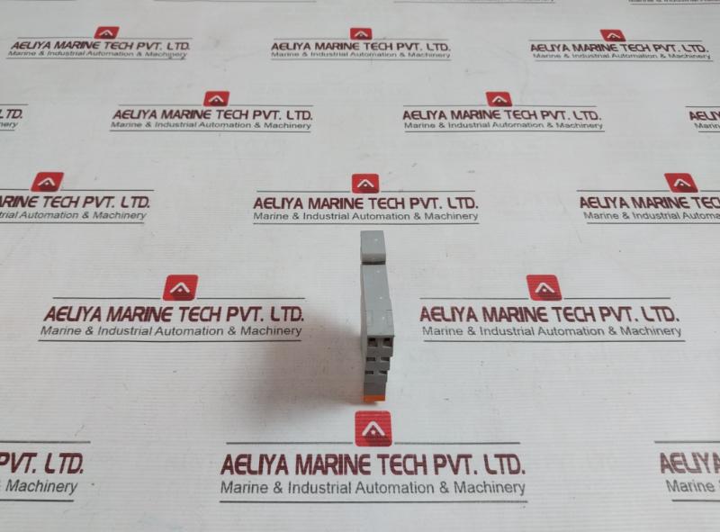 Phoenix Contact Plc-bsc-24Dc/21-21 Relay Base 230419 10A/240V- 29 67 015