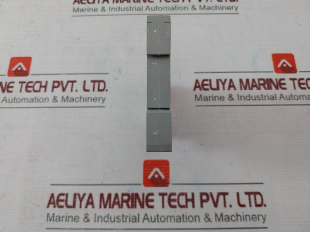 Lot of 4X Phoenix Contact PLC-BSC-24DC/21-21 Interface Relay DIN Rail Mount