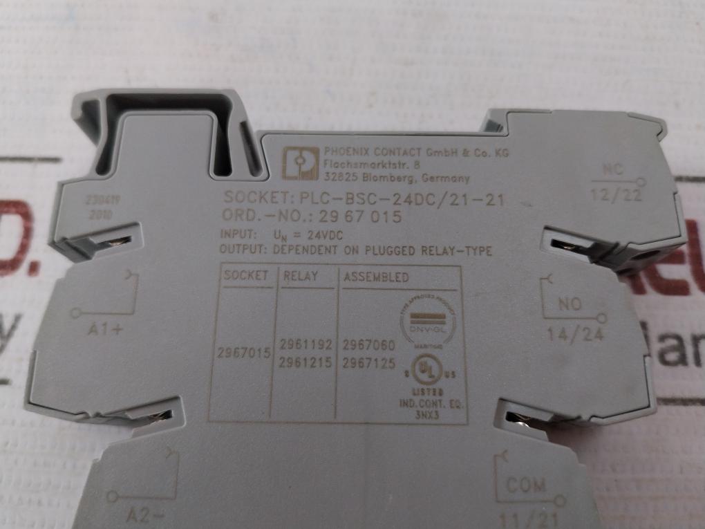 Lot of 4X Phoenix Contact PLC-BSC-24DC/21-21 Interface Relay DIN Rail Mount