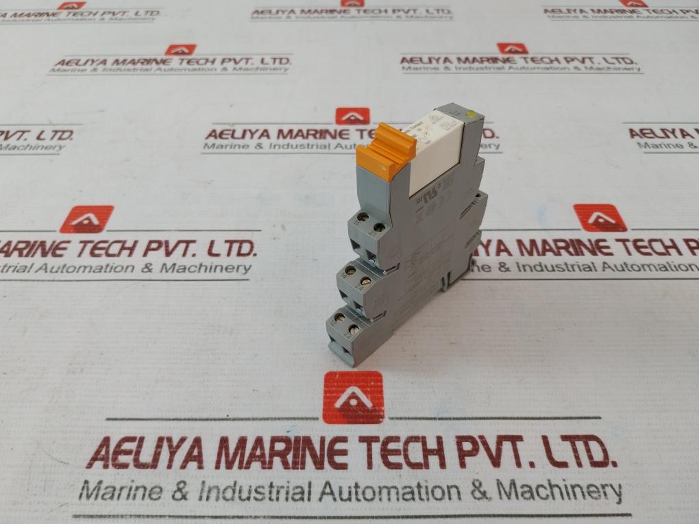 Lot Of 4X Phoenix Contact Plc-bsc-24Dc/21-21 Interface Relay Din Rail Mount