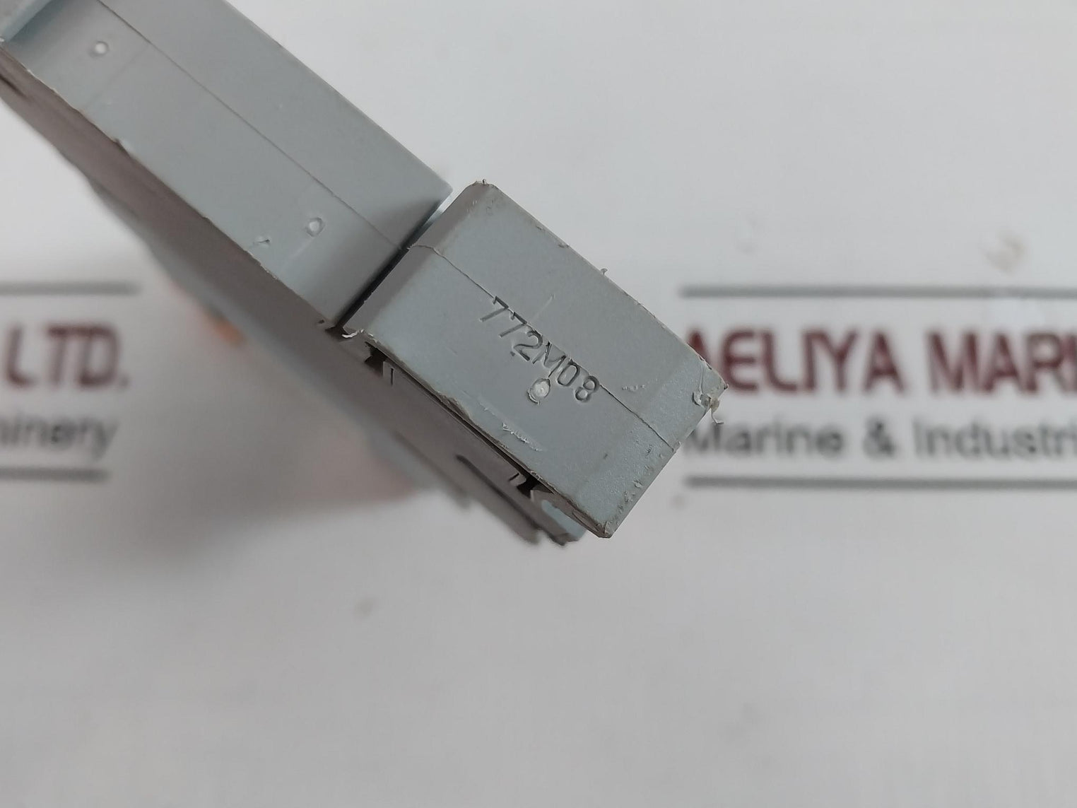 Phoenix Contact Plc-bsc-24Dc/21Hc Relay Base Terminal Block 16A/250V