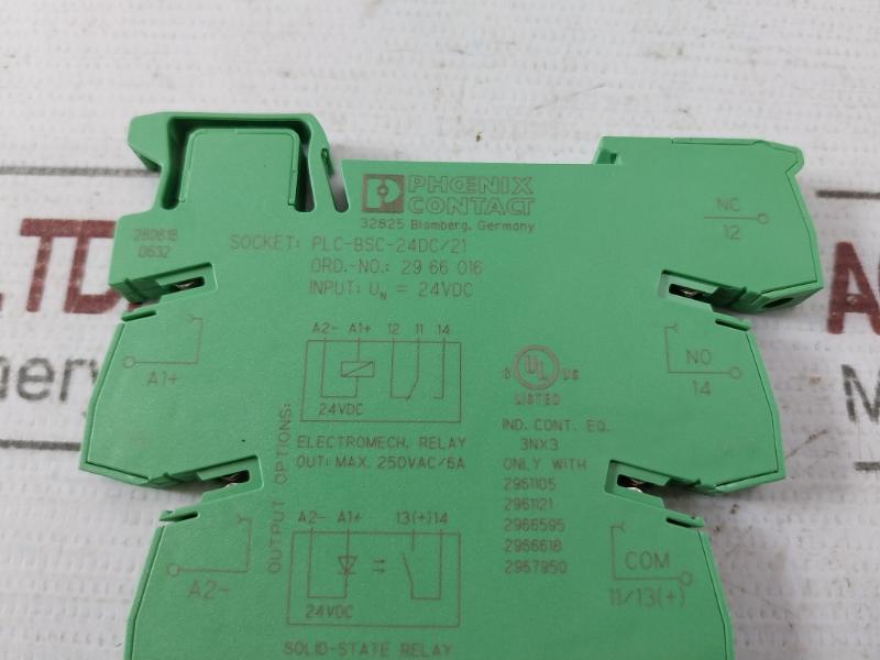 Phoenix Contact Plc-bsc-24Dc/21 Relay Base With Socket 250Vac/6A 2961121 24V
