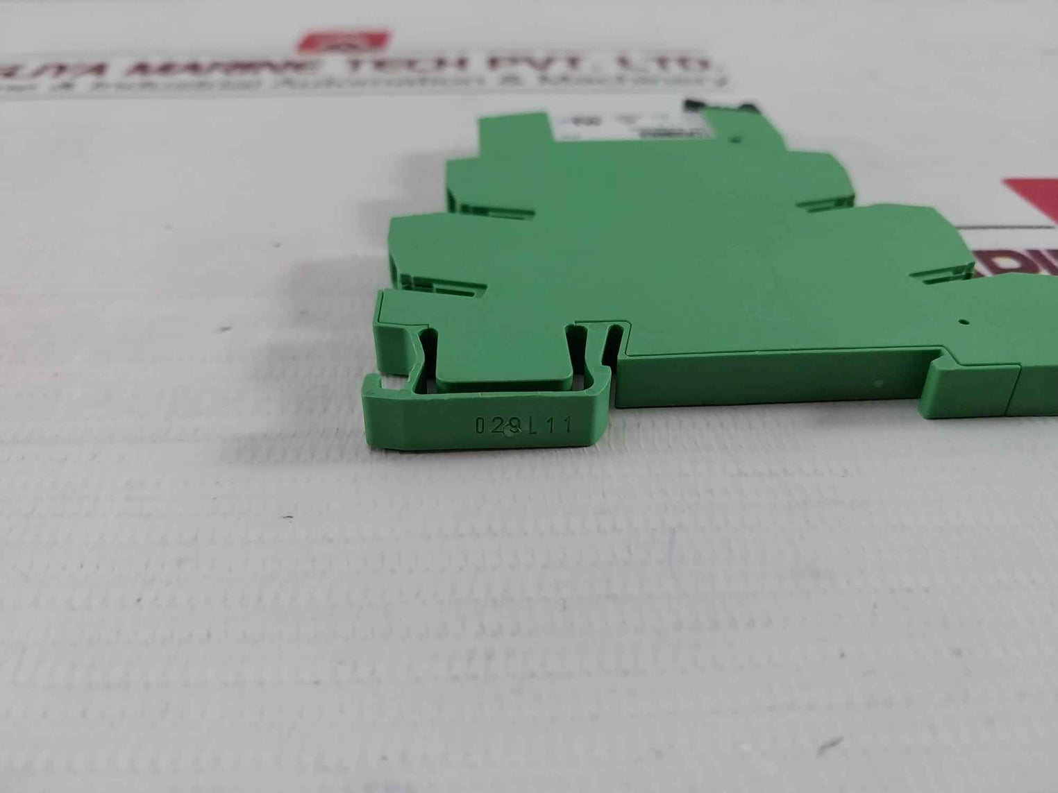 Phoenix Contact Plc-bsc-24Uc/21 Programmable Logic Controllers Max 250Vac/6A 24V