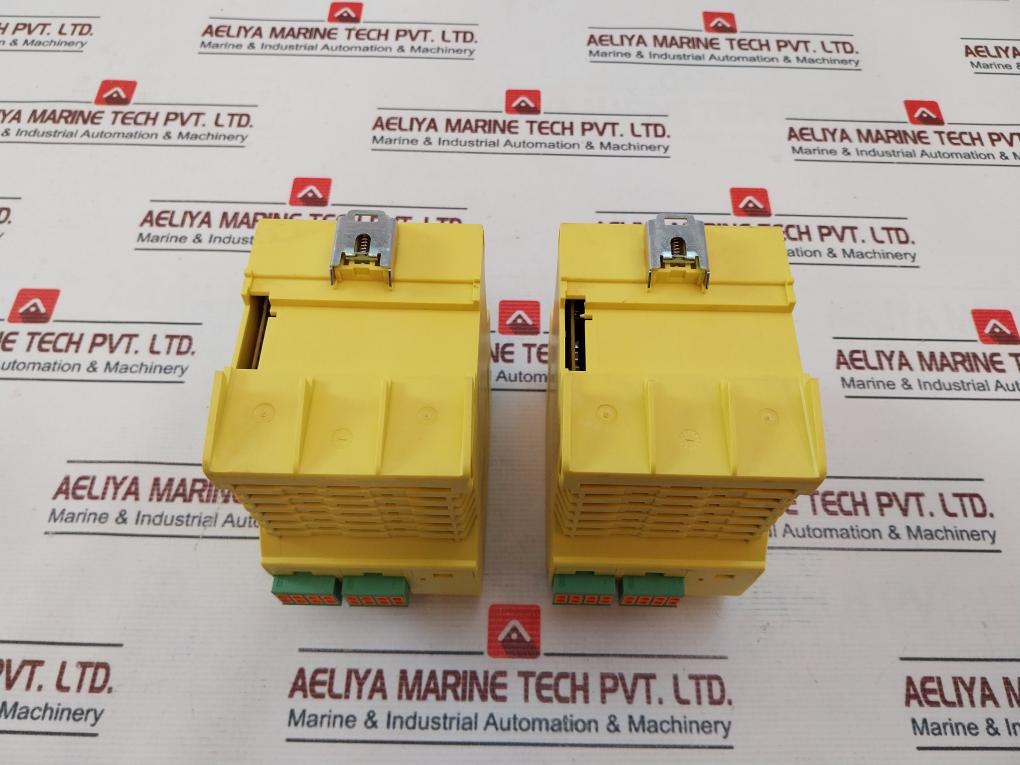 Phoenix Contact Psr-trisafe-s Safety Relay 29 86 23 2