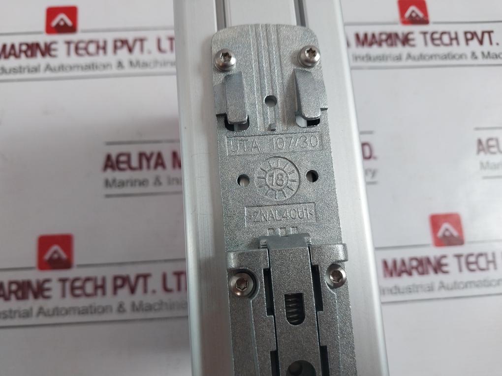 Phoenix Contact Quint-diode/12-24Dc/2X20/1X40 Din Rail Redundancy Diode Module