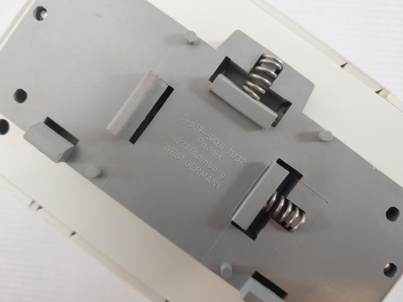 Phoenix Contact Sf-skbi 31/32 Raildual Power Outlet 5600461