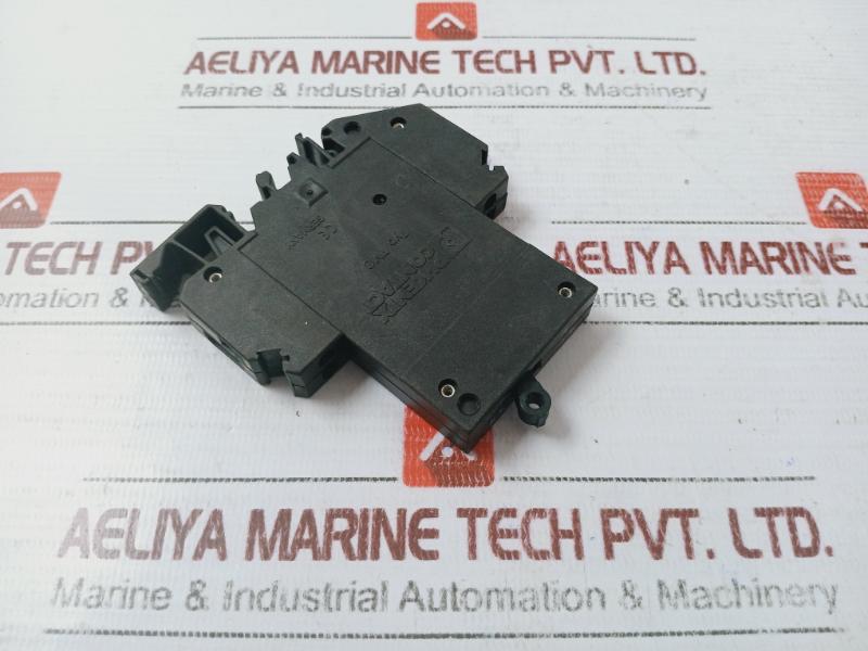 Phoenix Contact Tmc 1 M1 100 1,0a Circuit Breaker, 1a - Ac250v Dc65v