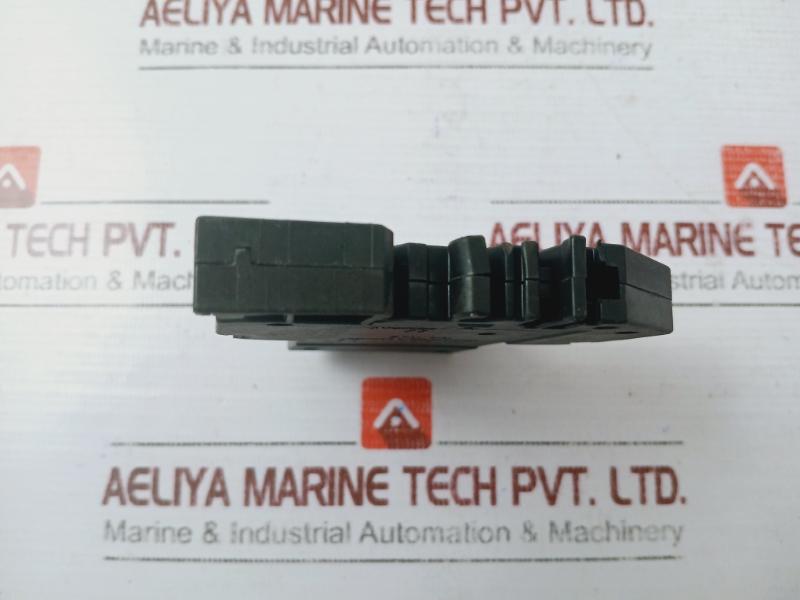 Phoenix Contact Tmc 1 M1 100 1,0a Circuit Breaker, 1a - Ac250v Dc65v