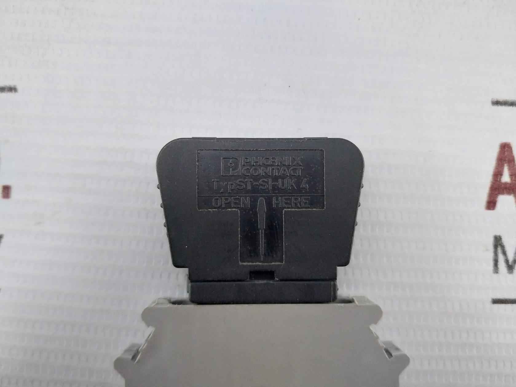 Phoenix Contact Ukk5-t Terminal Block 300V 15A