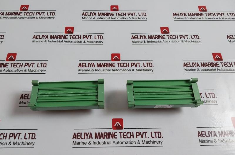 Phoenix Contact Um 45-d37sub/s/zfkds Interface Module 2293640