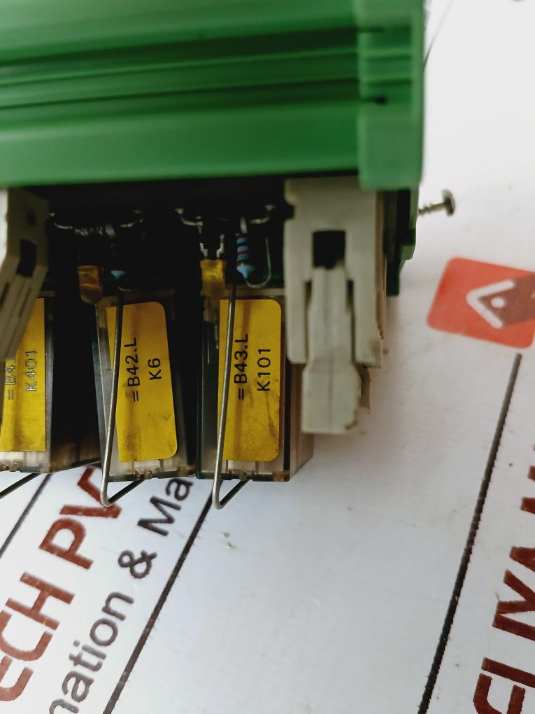 Phoenix Contact Umk-16 Rels/Ksr-g24/21/Plc Varioface Relay Module 1030928