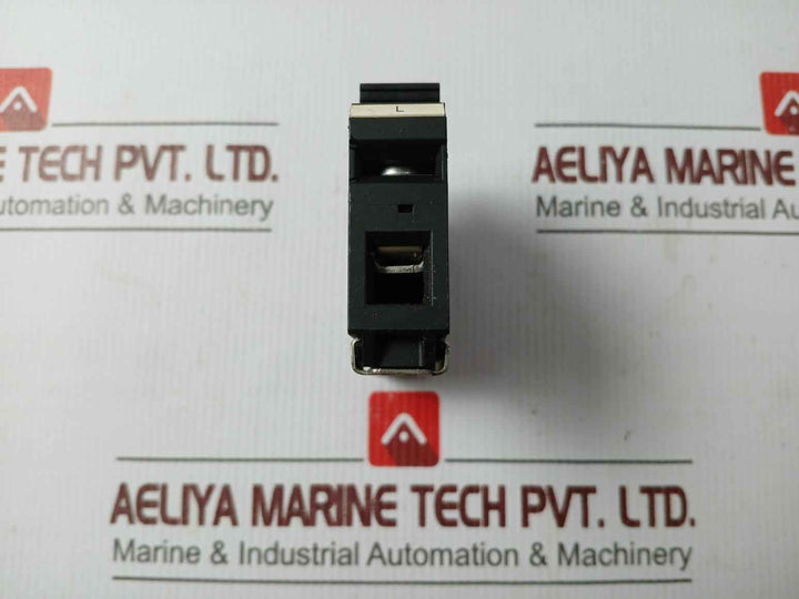 Phoenix Contact Val-ms 320 St Valvetrab Protection Plug 335V Ac 2838843 40 Ka
