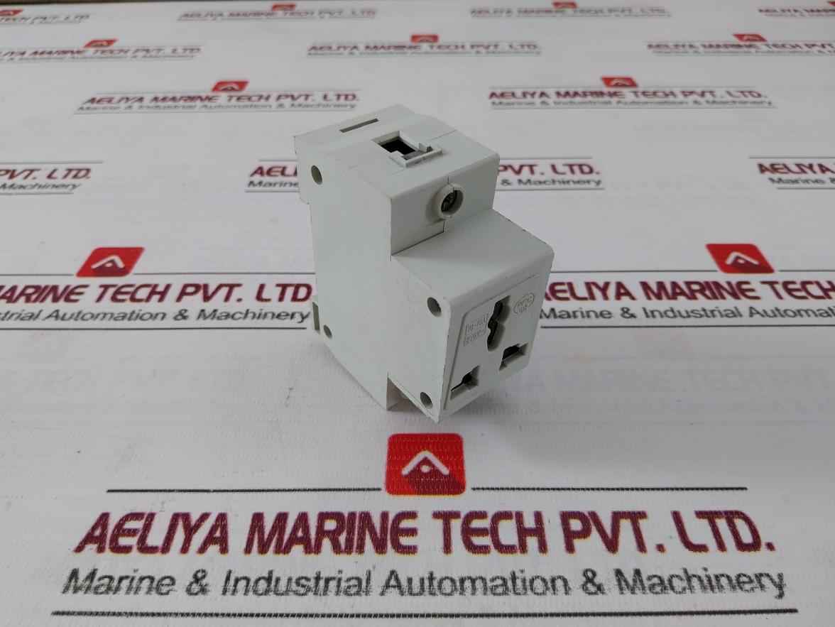 Picc 10-16A Universal Industrial Socket 250V
