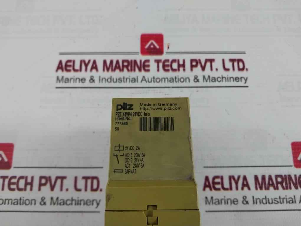 Pilz 777586 Safety Relay Module Pze X4Vp4 24Vdc 4N/O