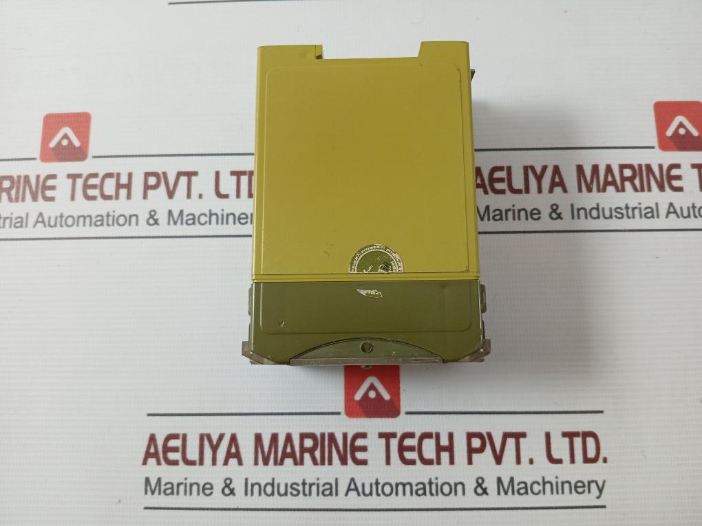 Pilz P1M-1Nk Thermistor Protection Relay 110V- 3 5Va 40-60Hz 8A 1100Va