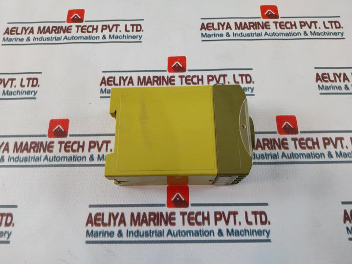Pilz Pf-1Nk/10/220V~/2Uz-fbm Safety Relay 0,04-10Sec
