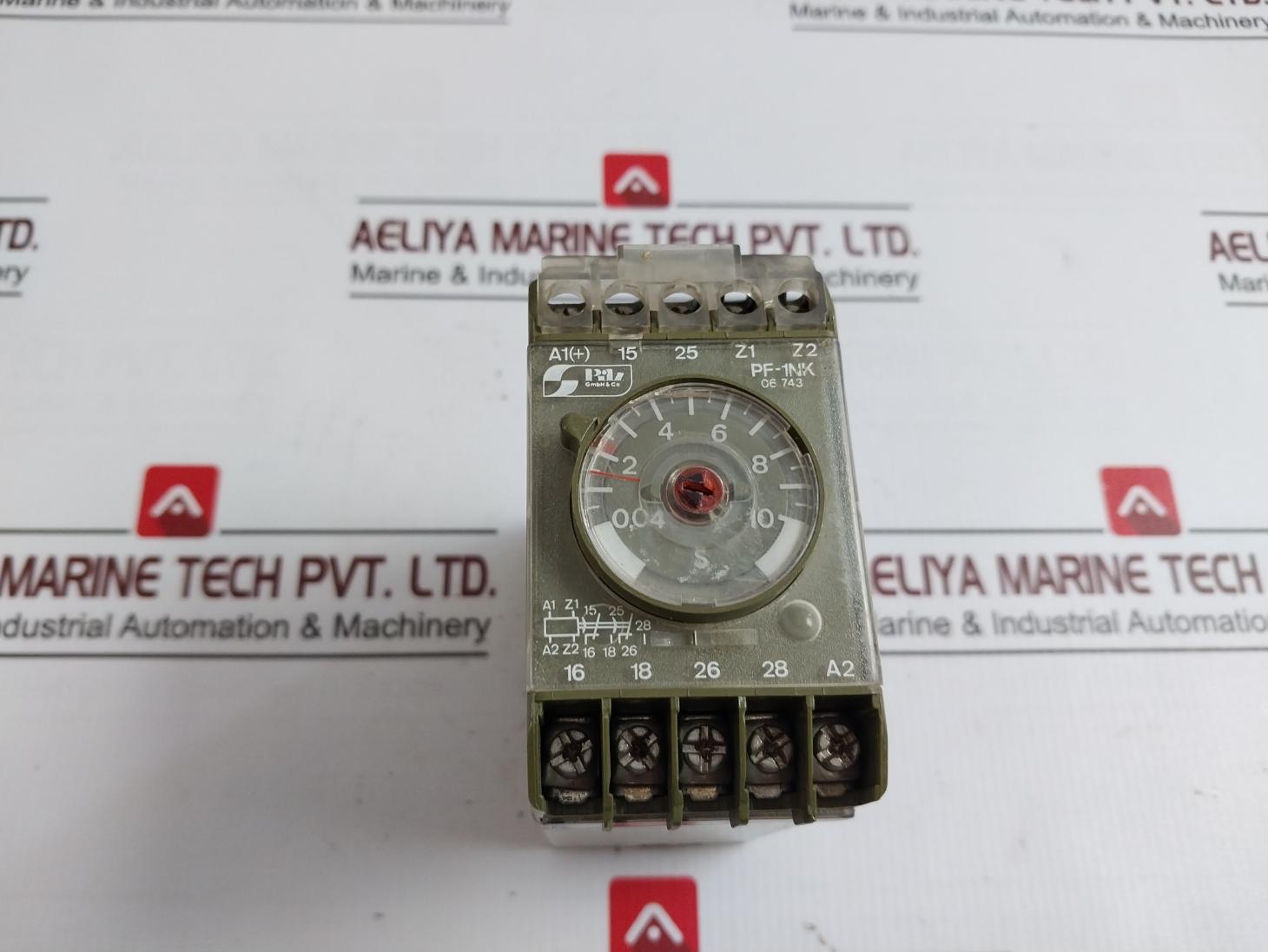 Pilz Pf-1Nk Safety Relay 110V 3-5Va 40-60Hz 0.04-10S