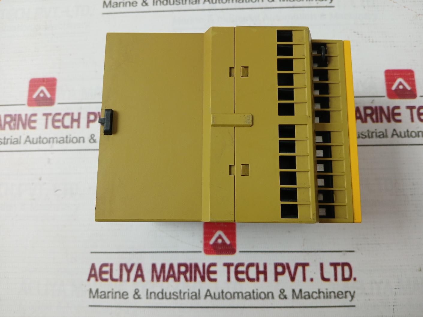 Pilz Pnoz 11 110-120Vac 24Vdc 7N/O 1N/C Safety Relays 240V 8,0A