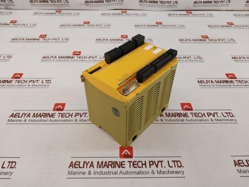 Pilz Pnoz M1P Base Unit Safety Relay 773100 24Vdc/8Ma Dc:24V/6A