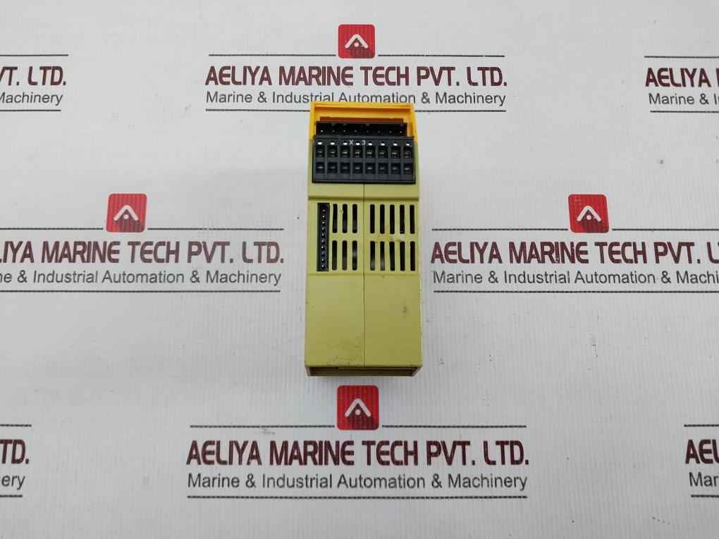 Pilz Pnoz S30 C 24-240Vacdc 2N/O 2N/C Safety Relay 24-240Vac/Dc 9.0Va 5.5W