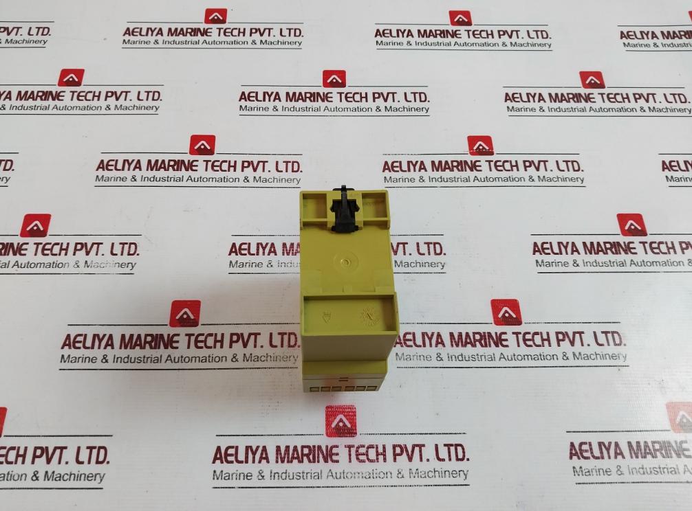 Pilz Pnoz X4 Safety Relay 24vdc 3n/o 1n/c 2.5 W