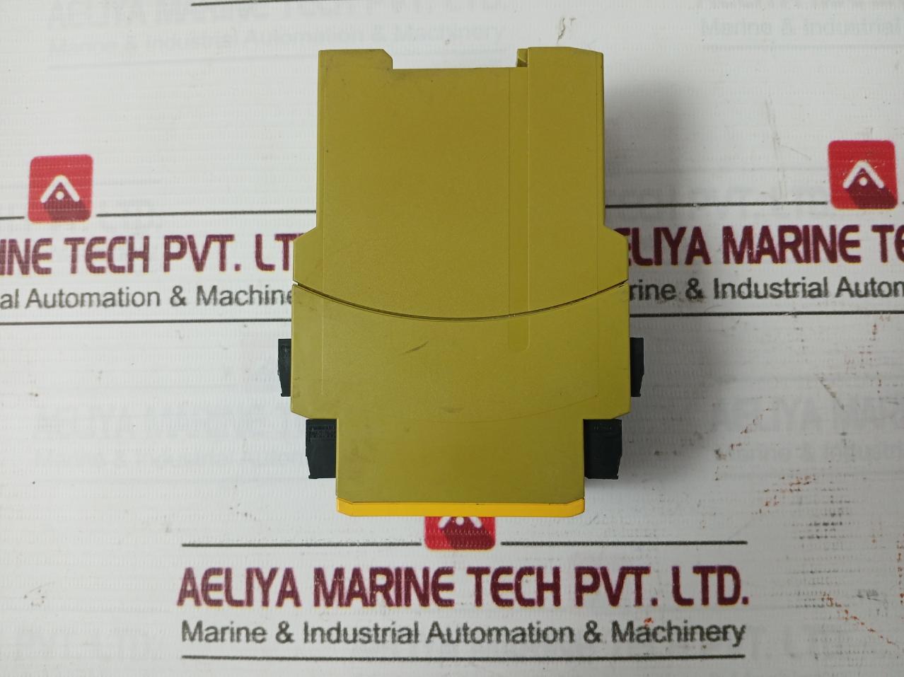 Pilz Pnoz X8P 24 Vdc 3N/O 2N/C 2So Safety Relay 24Vdc 3.5W 19818