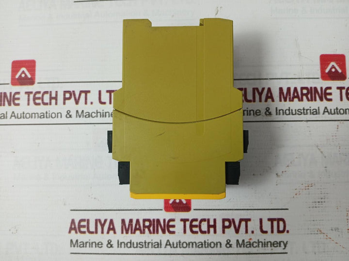 Pilz Pnoz X8P 24 Vdc 3N/O 2N/C 2So Safety Relay 24Vdc 3.5W 19818