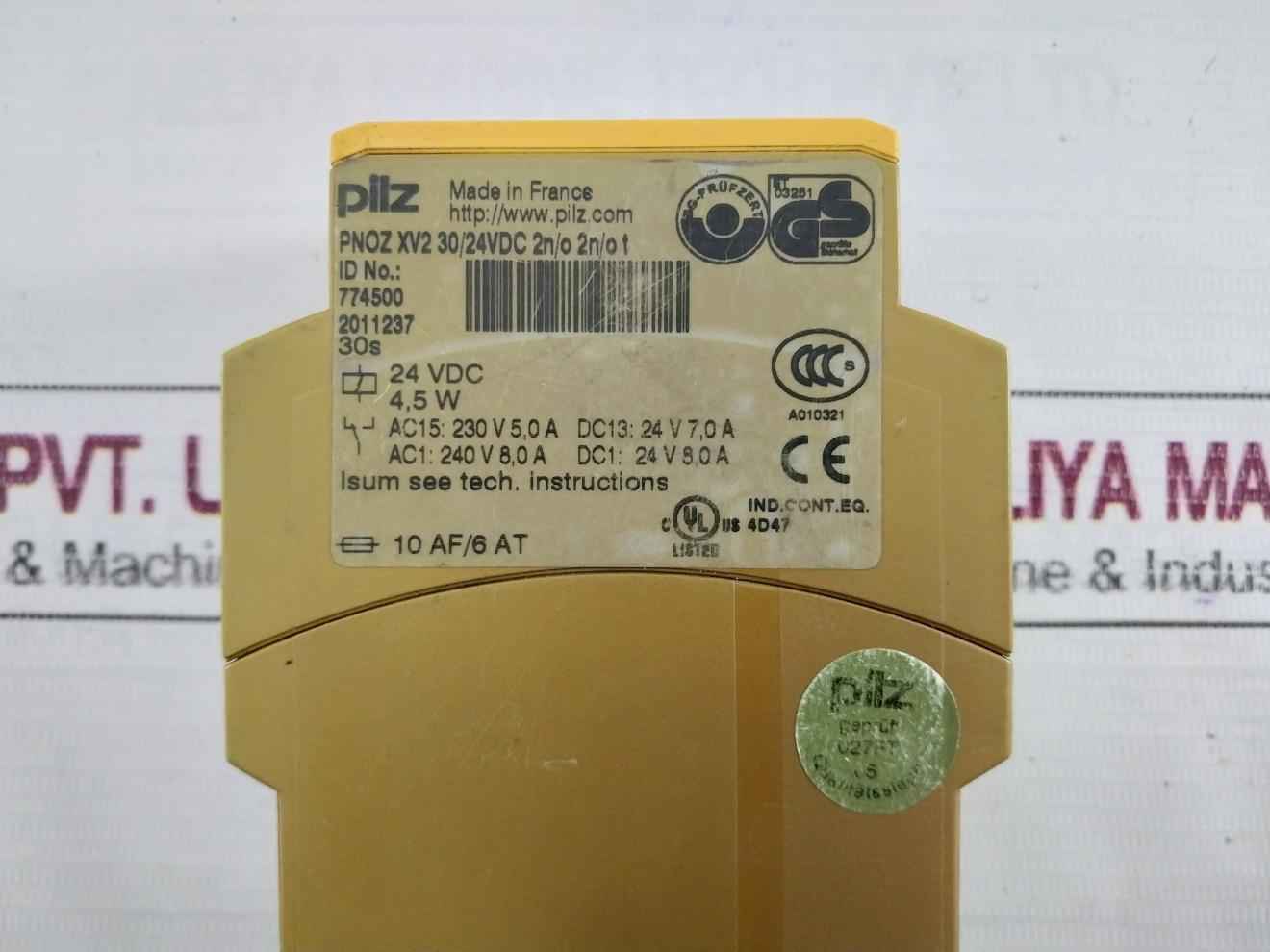 Pilz Pnoz Xv2 30/24Vdc 2N/O 2N/O T Safety Relay 24 Vdc 4.5 W