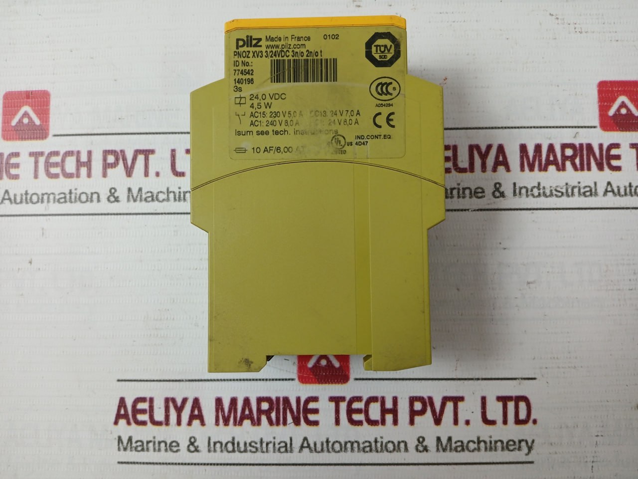 Pilz Pnoz Xv3 3/24Vdc 3N/O 2N/O T Safety Relay 774542 24,0Vdc 4,5W 230V 5,0A
