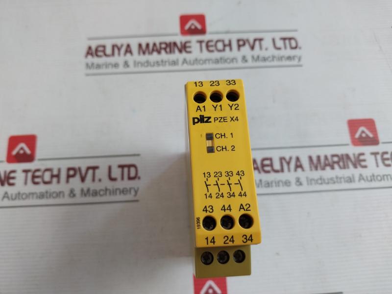 Pilz Pze X4 24Vdc 4N/O Safety Relay 774585 116371 2W 230V 5A 16A