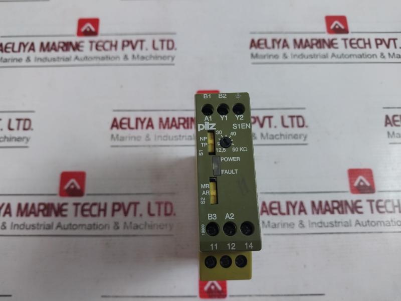 Pilz S1En Monitoring Unit Safety Relay 24-240Vac/Dc 884100128165 50-60Hz A054294