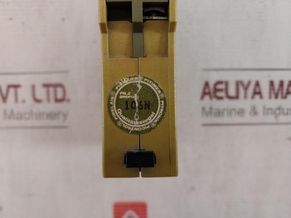 Pilz Zauv/30/1Uz Safety Relay 250V- 5A 1100Va 1,5-30 Sec 670115