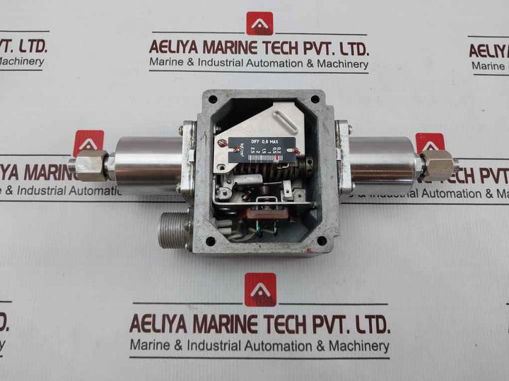Pkc-1-0M5-01A 0,2...2,5 Kgf/Cm2 Pressure Switch 7432941