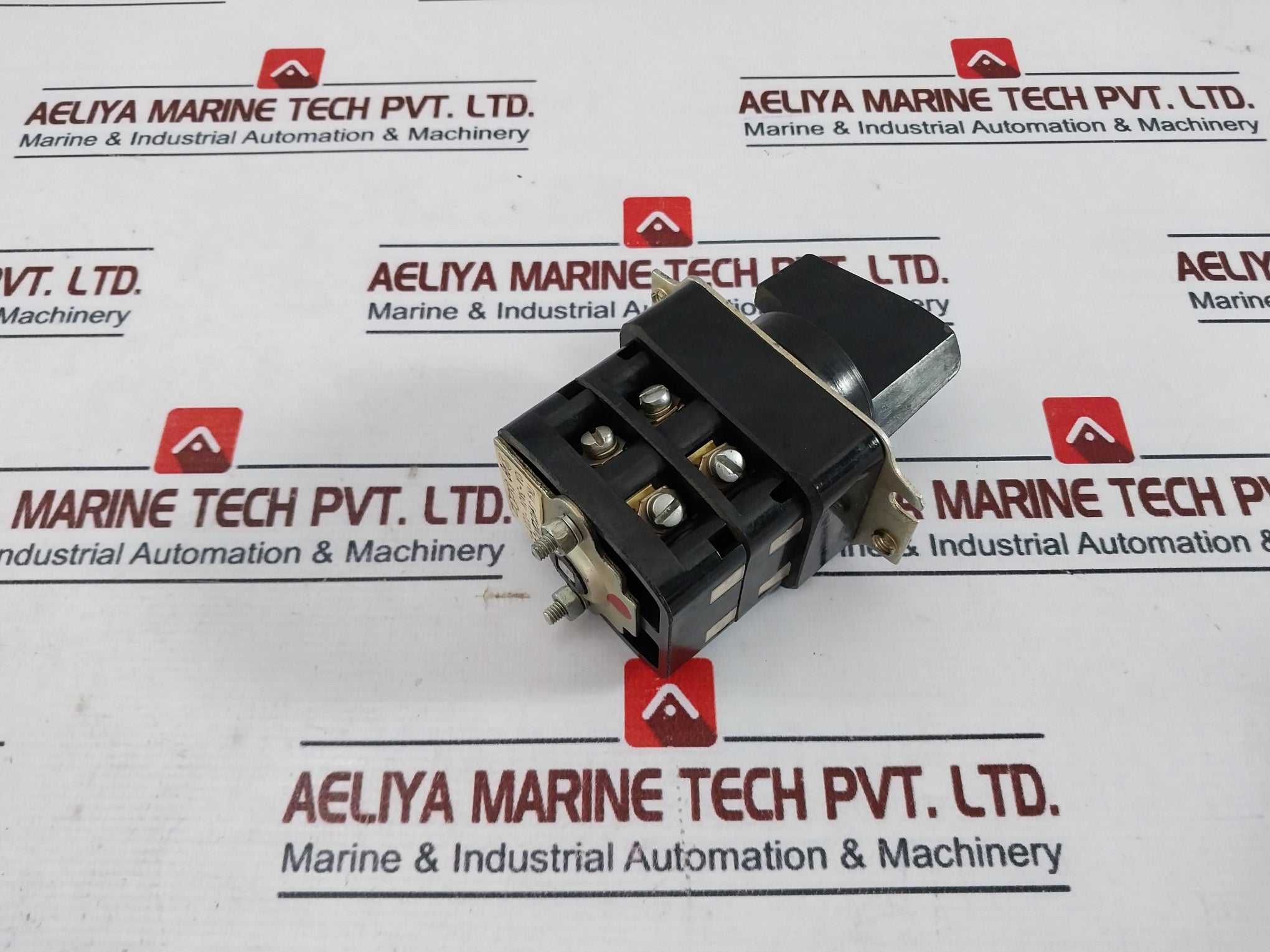 PKU 311C2006V3 Rotary Switch 10A~380V-220V