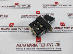 PKU 311C2006V3 Rotary Switch 10A~380V-220V