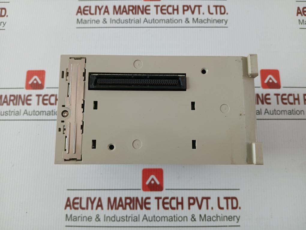 Plc System I/O Unit Assembly C200H-od219, C200H-sp001 Omron C200H-id217