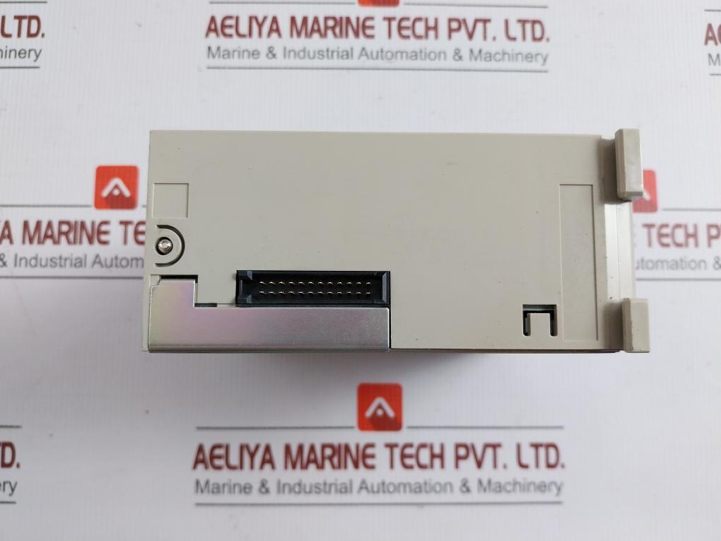 Plc Controller System Cs1W-od261, Cs1W-sp001, Cs1W-cn713 Omron Cs1W-id261