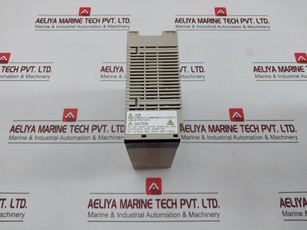 Plc System C200H-od219, C200H-sp001, Cs1W-bc083, Cpu42-v1 Omron C200H-id217
