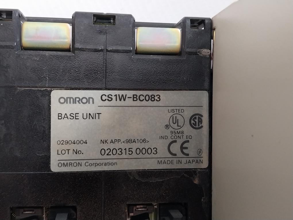 Plc System C200H-od219, C200H-sp001, Cs1W-bc083, Cpu42-v1 Omron C200H-id217