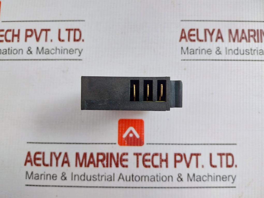 Plug-in Control Relay Module 9.01.7-91.08.00-02 Mak 24V