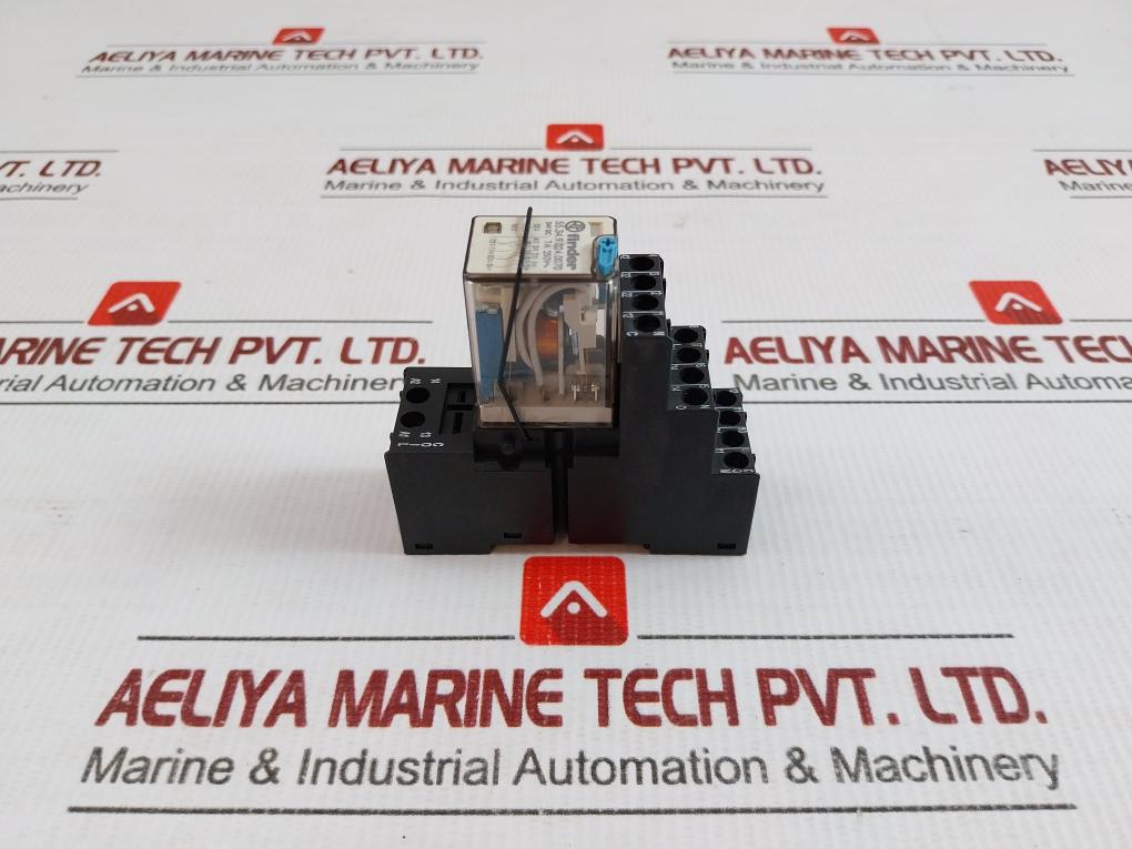Plug-in Relay 7A 250V Finder 55.34.9.024.0070