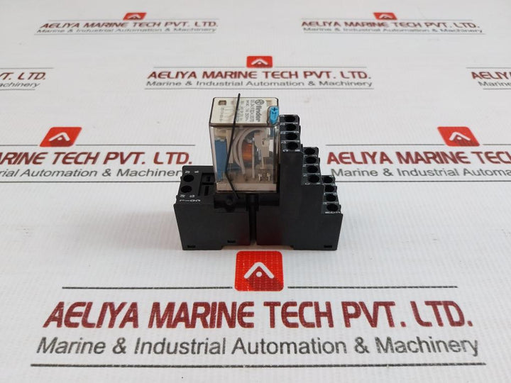 Plug-in Relay 7A 250V Finder 55.34.9.024.0070