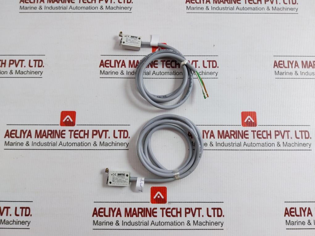 Plunger Limit Switch With Pre-wired Cable 250V 1 Meter Bartec 07-2501