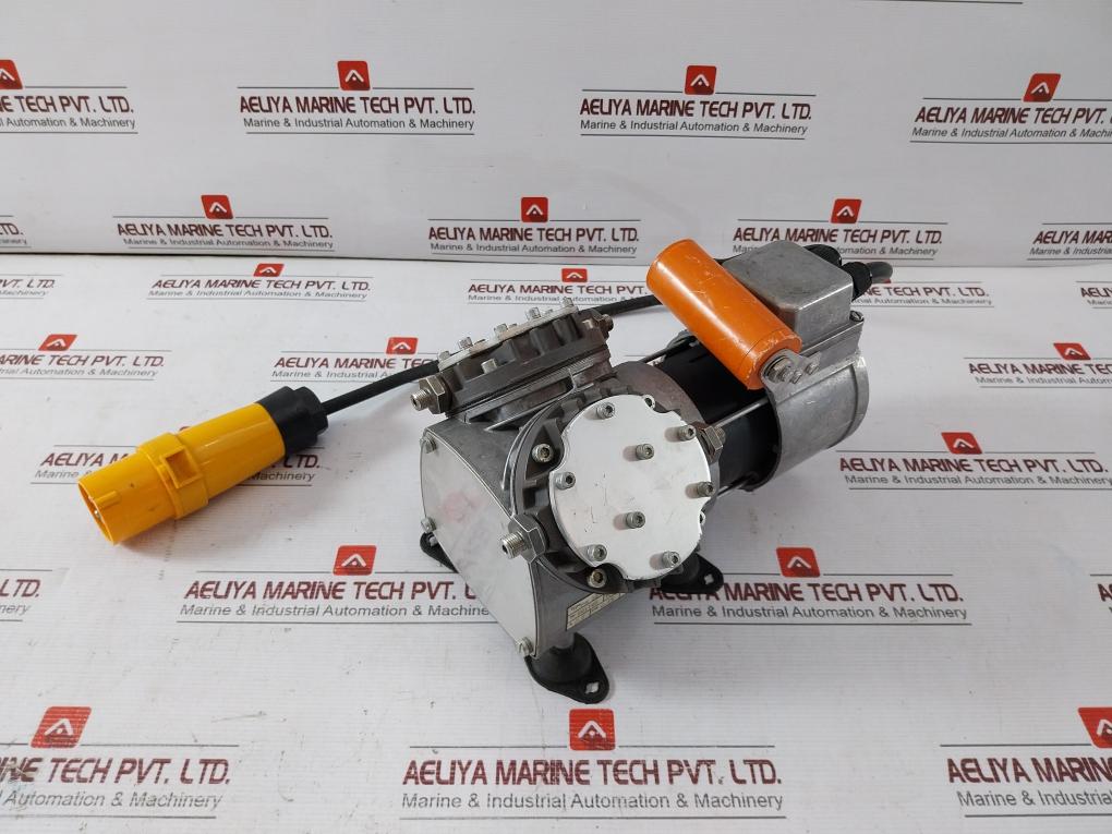 Pm 10789-026.0 Vacuum Pump 16 A-4H/110-130V 450V 50Hz 0,15Kw 2,0A 400V Db Hpf/Ms